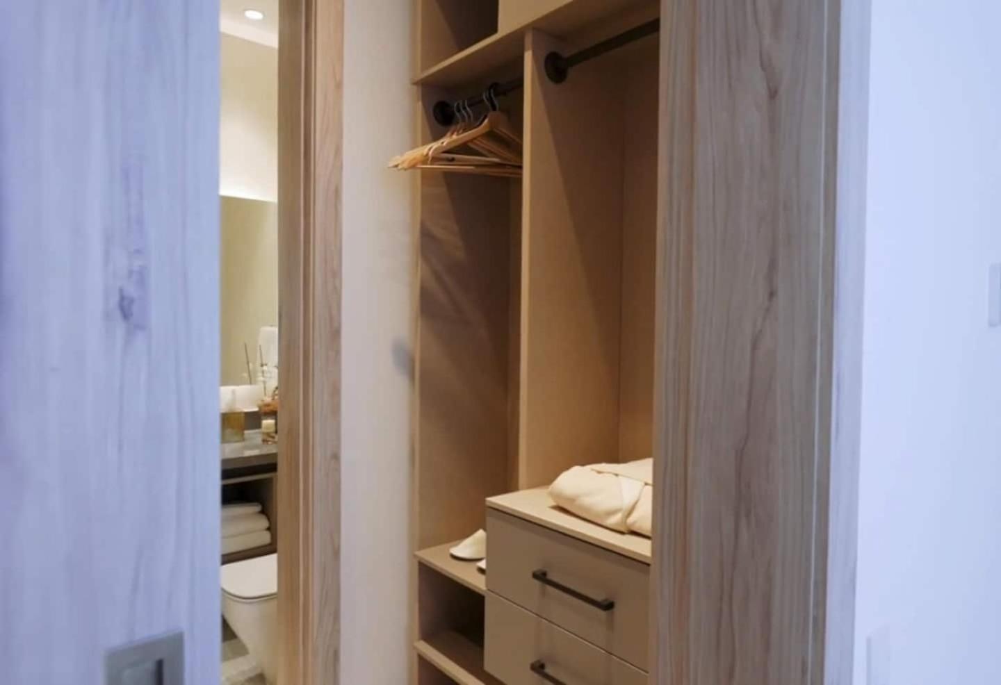 Le Parc Residences - Luxury Suites Кито Екстериор снимка